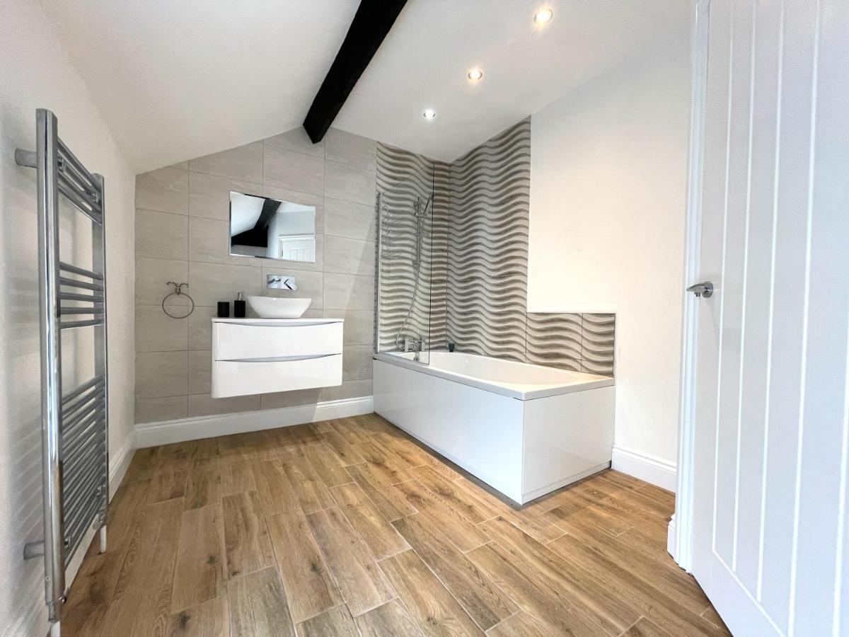 Yr Hen Bopty Villa Pontypridd Exterior photo