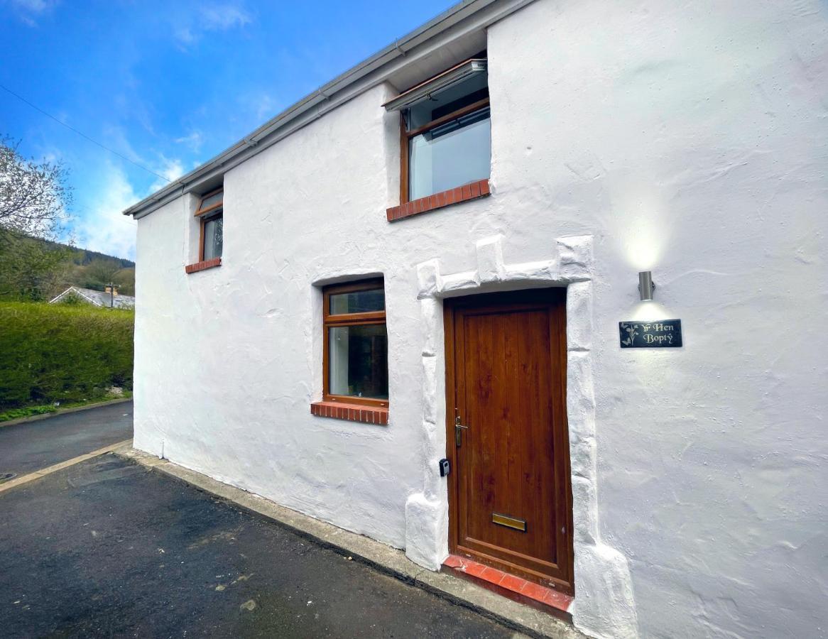 Yr Hen Bopty Villa Pontypridd Exterior photo